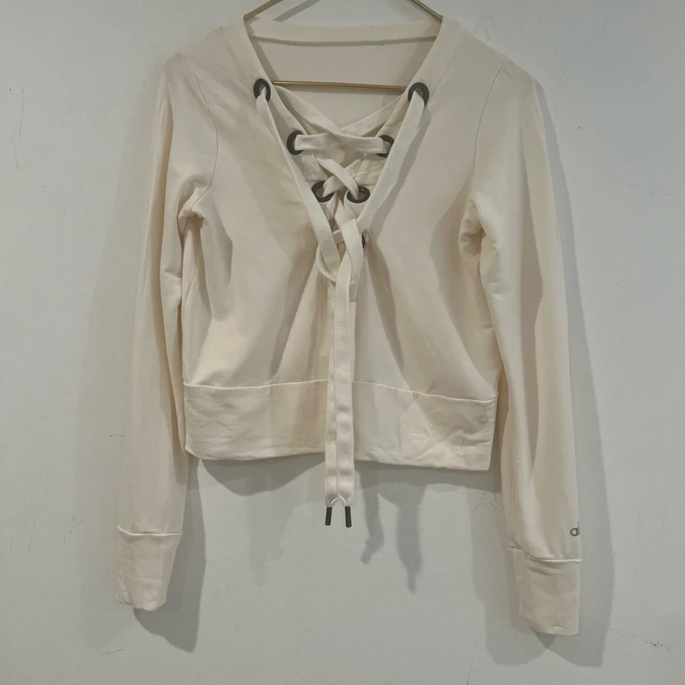 ALO Yoga Cream Lace-Up Sweatshirt  S  NWOT